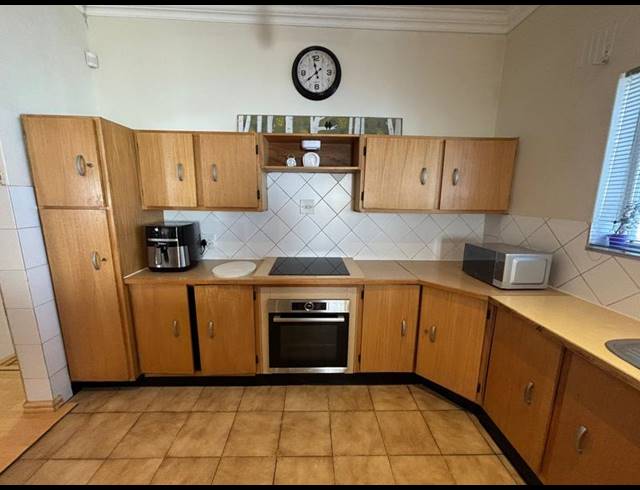 3 BEDROOM HOUSE FOR SALE IN FLORIDA GLEN